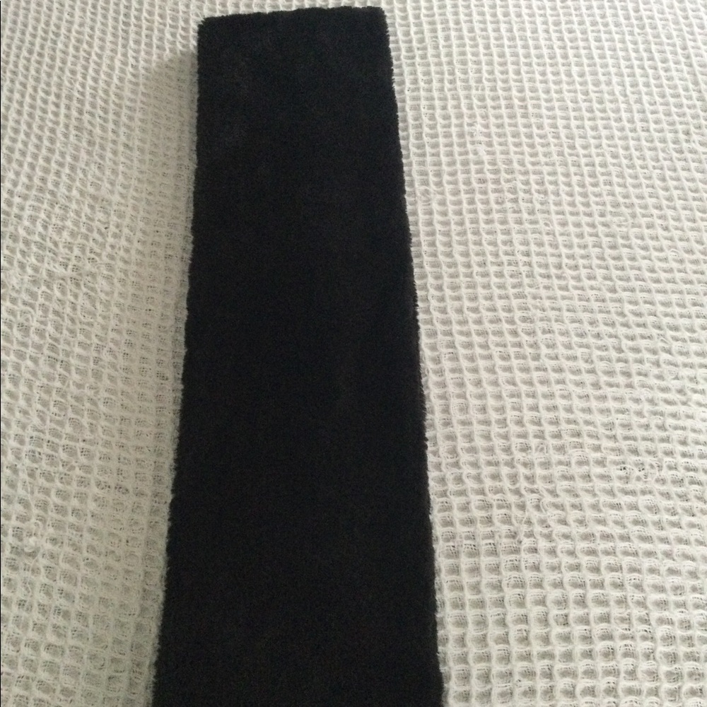 West loop black scarf